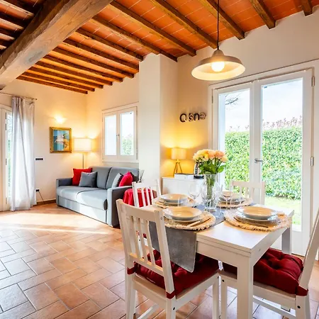 Countryside View - Chic