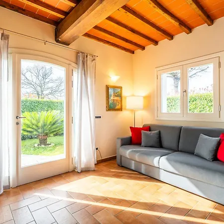Countryside View - Chic Holiday home *